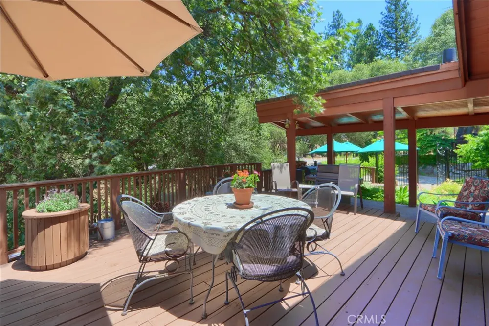 39670 Highview Oakhurst, CA 93644