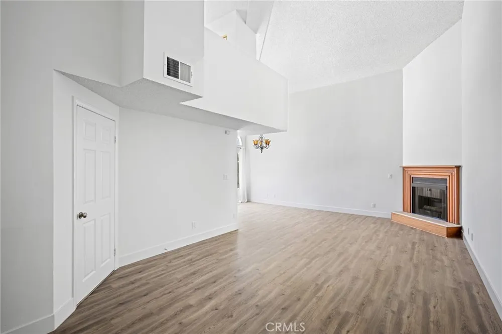 6406 Denny Avenue #5 North Hollywood, CA 91606