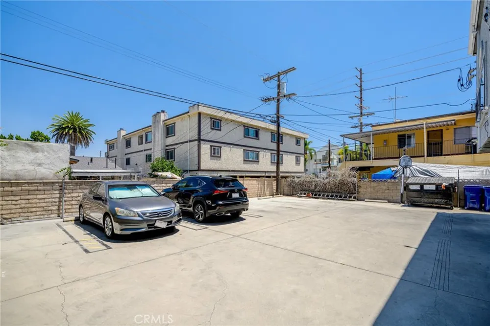 6406 Denny Avenue #5 North Hollywood, CA 91606