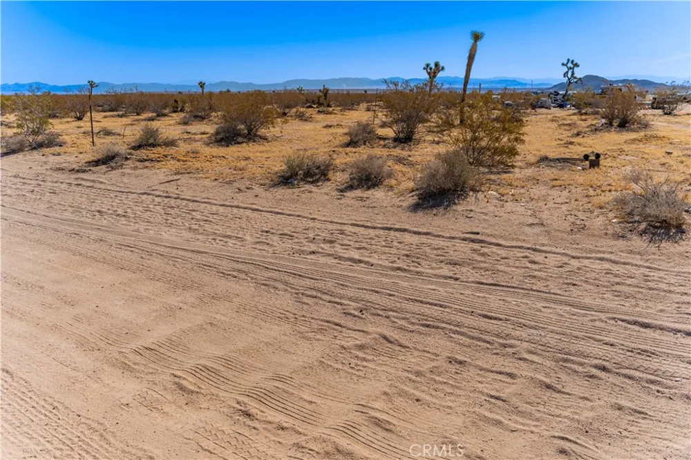 6311431 Sunset Road Joshua Tree, CA 92252