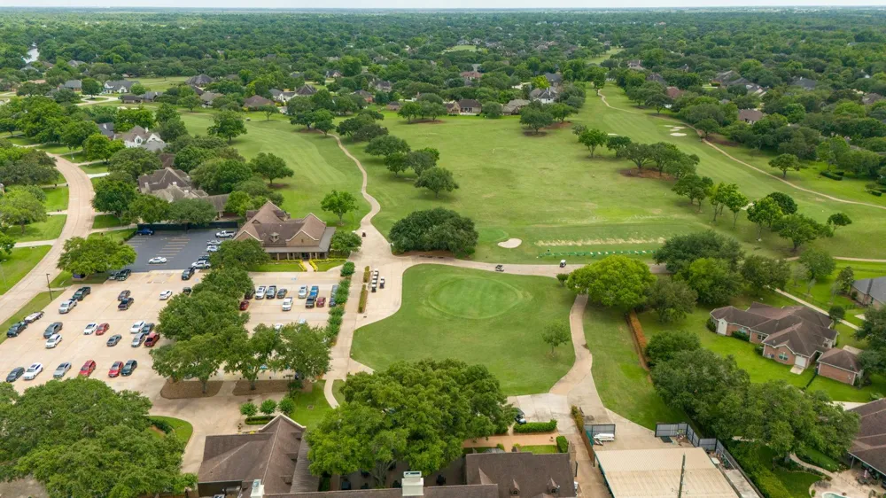 5235 Westerdale Drive Fulshear, TX 77441