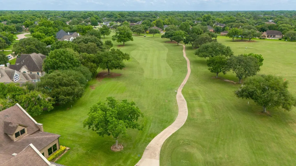 5235 Westerdale Drive Fulshear, TX 77441