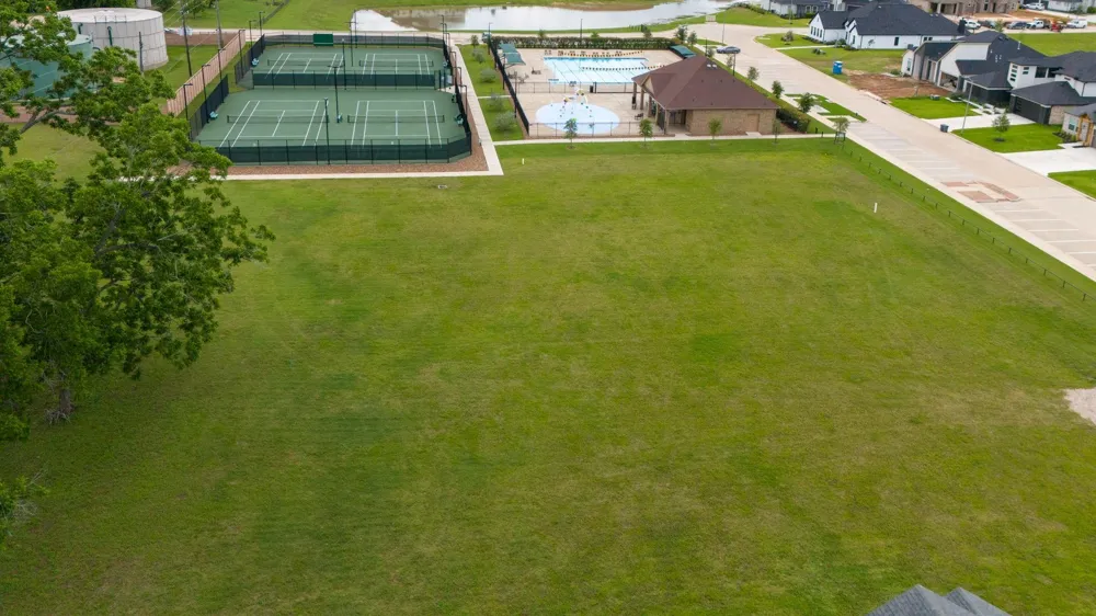5235 Westerdale Drive Fulshear, TX 77441