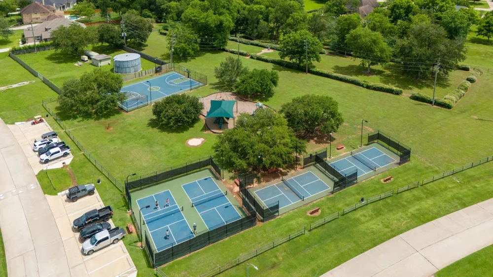 5235 Westerdale Drive Fulshear, TX 77441