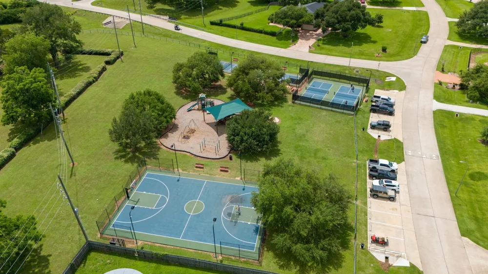 5235 Westerdale Drive Fulshear, TX 77441
