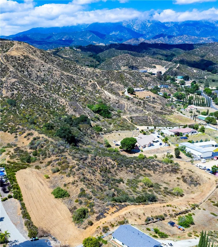 Lofty Lane Cherry Valley, CA 92223