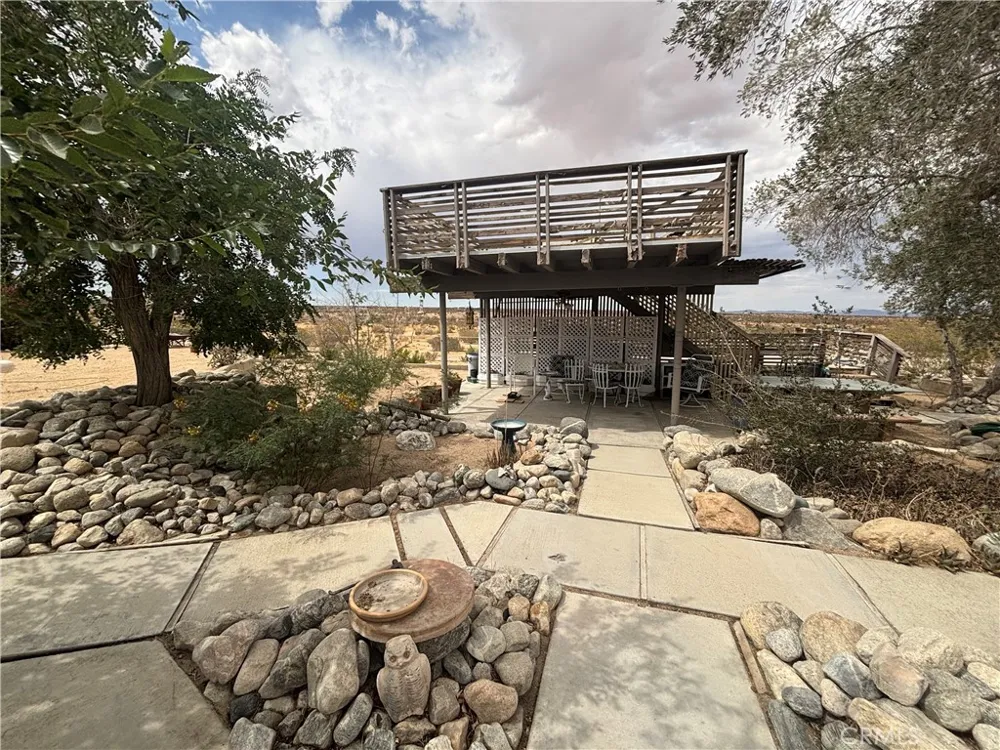 3255 Sunset Joshua Tree, CA 92252