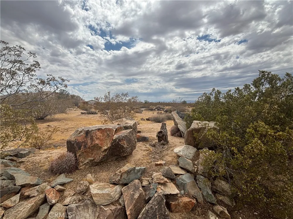 3255 Sunset Joshua Tree, CA 92252