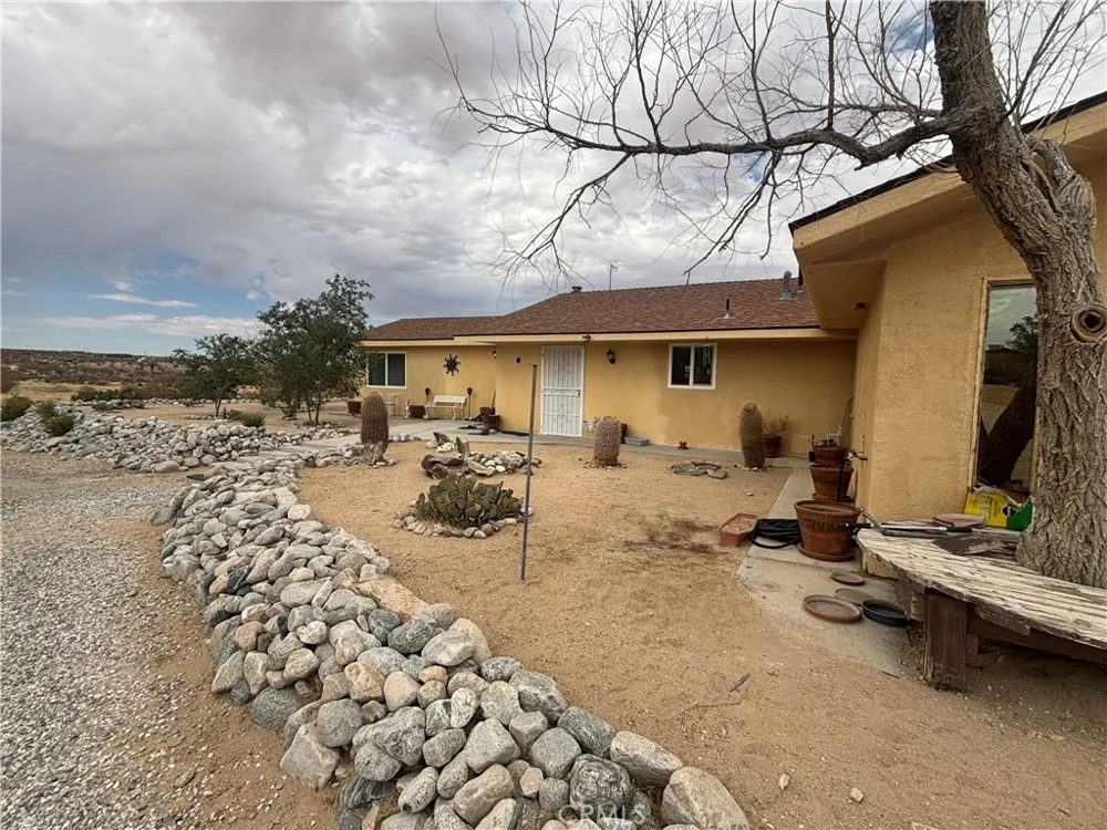 3255 Sunset Joshua Tree, CA 92252