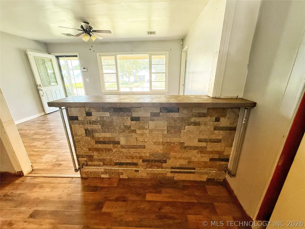 719 Kelker Holdenville, OK 74848