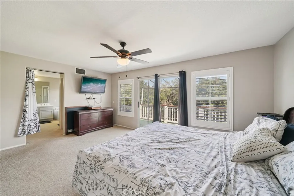 1016 La Feliz Redlands, CA 92373