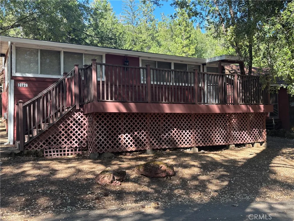 10728 Fishery Springs Road Loch Lomond, CA 95461
