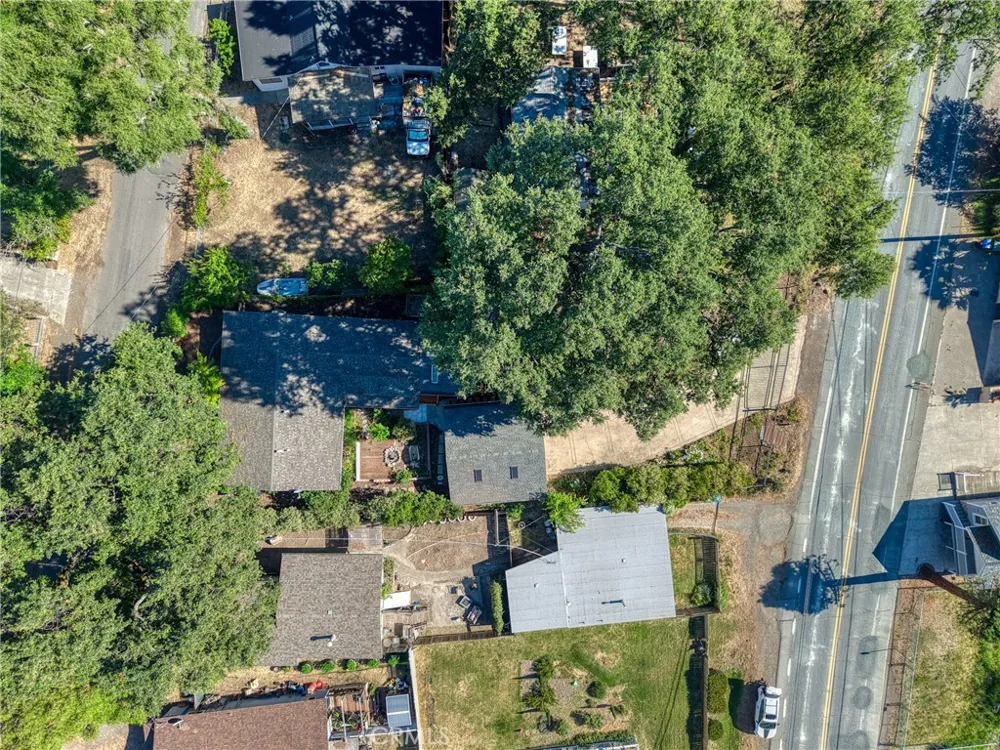 2637 Lakeshore Boulevard Lakeport, CA 95453