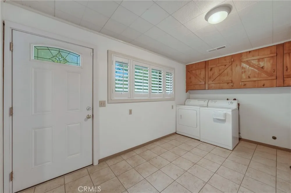2637 Lakeshore Boulevard Lakeport, CA 95453