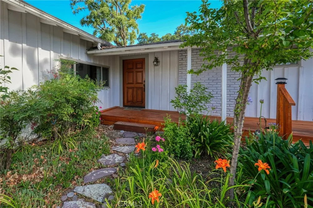 2637 Lakeshore Boulevard Lakeport, CA 95453