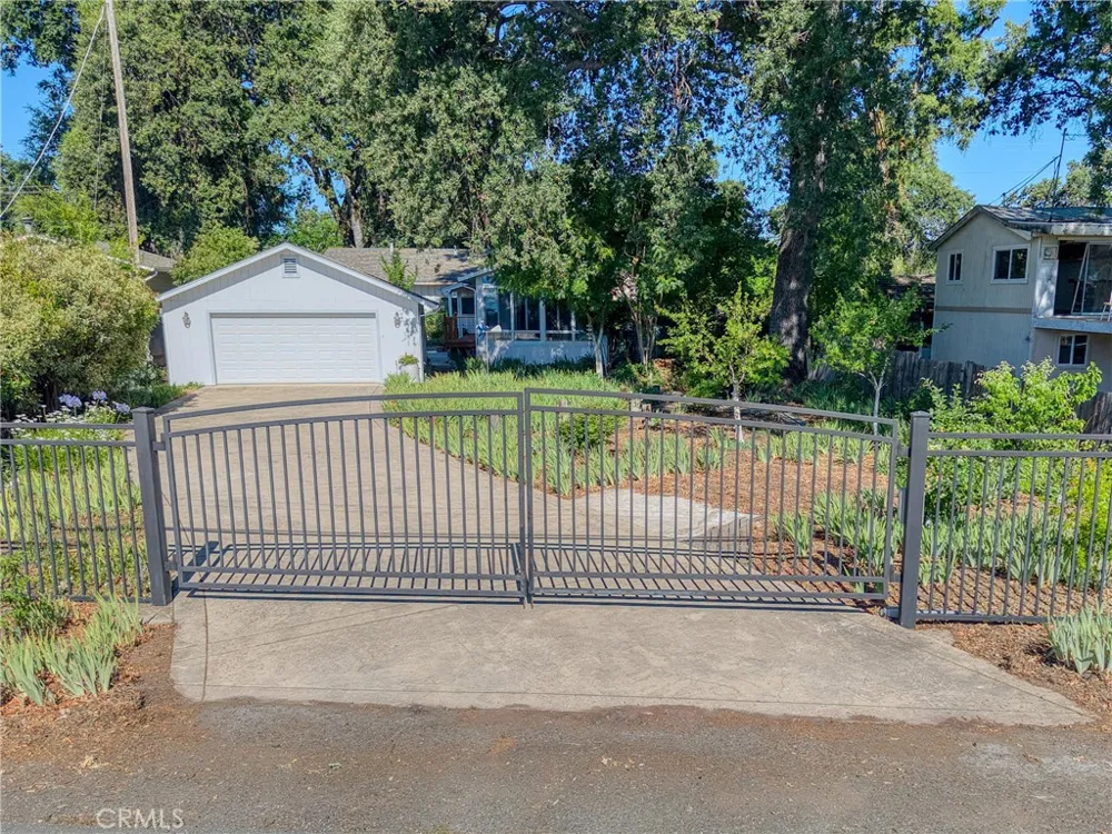 2637 Lakeshore Boulevard Lakeport, CA 95453