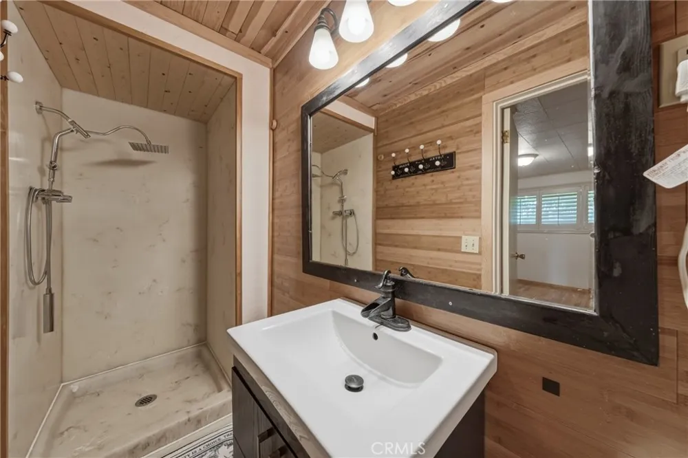 2637 Lakeshore Boulevard Lakeport, CA 95453