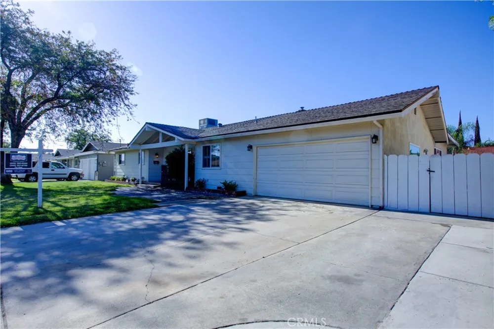 2212 Mauna Loa Ceres, CA 95307