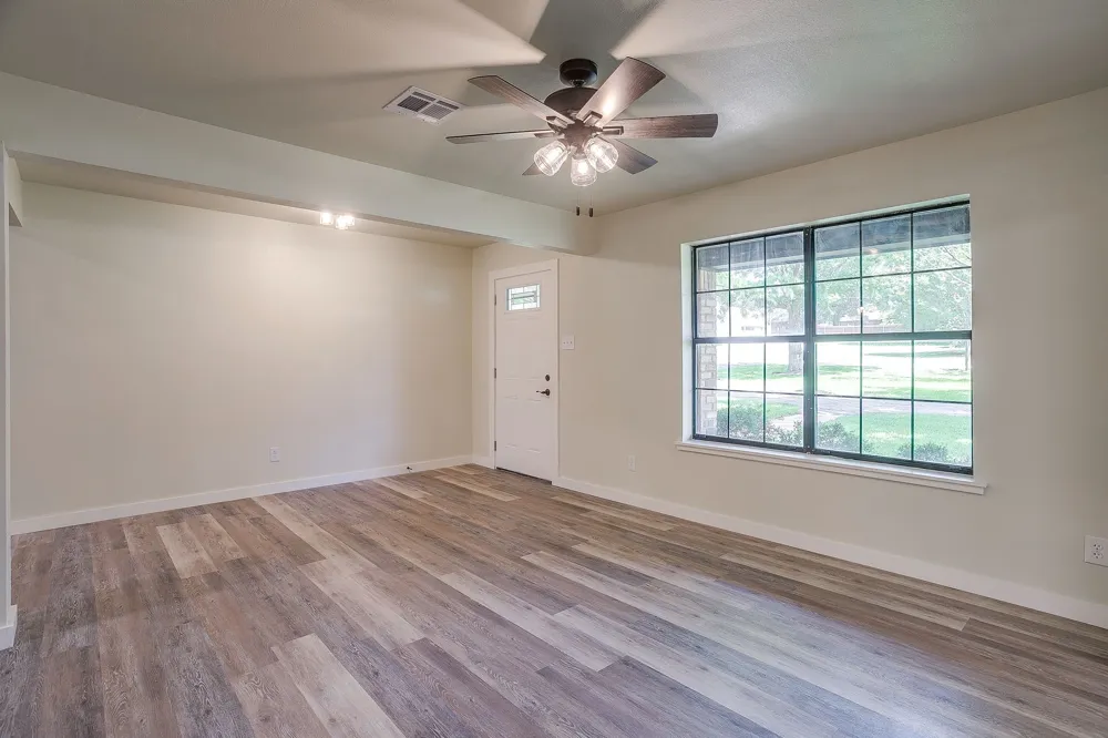 1009 Abbie Lane Glen Rose, TX 76043