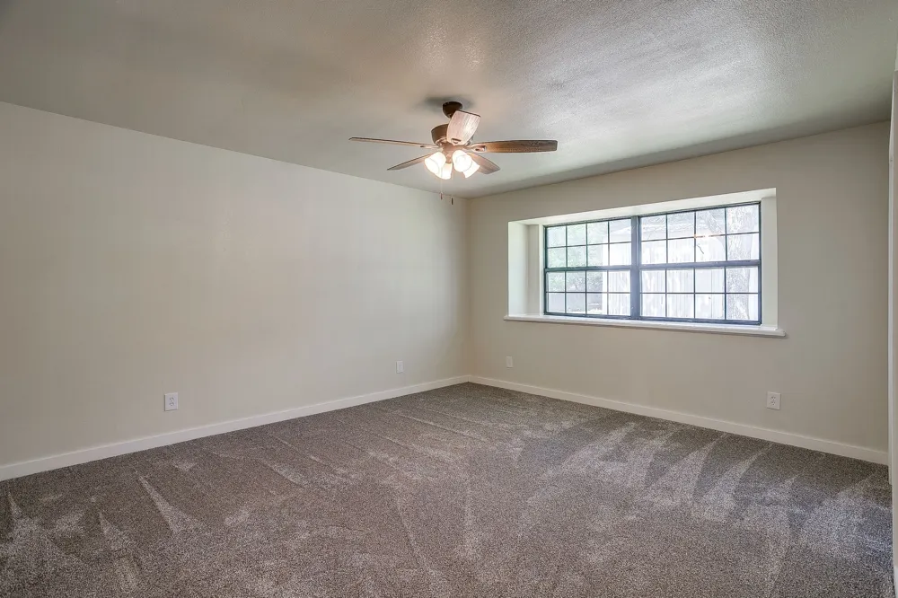 1009 Abbie Lane Glen Rose, TX 76043