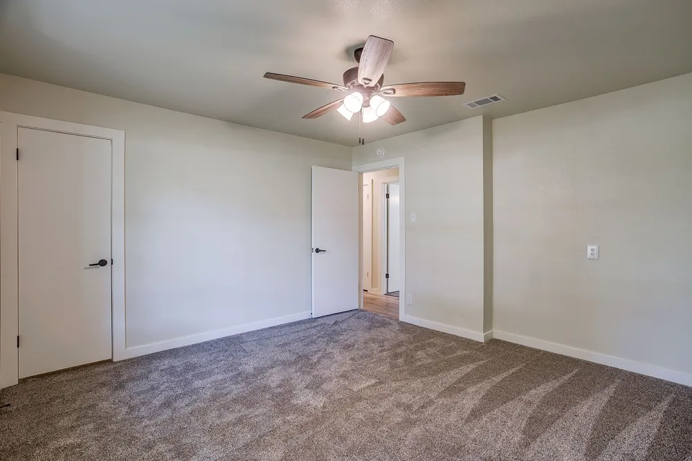 1009 Abbie Lane Glen Rose, TX 76043