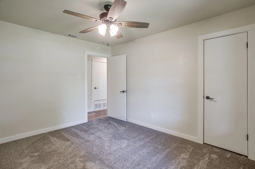 1009 Abbie Lane Glen Rose, TX 76043