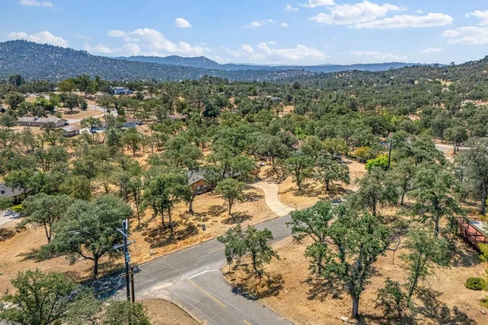 30159 Horseshoe Drive Coarsegold, CA 93614