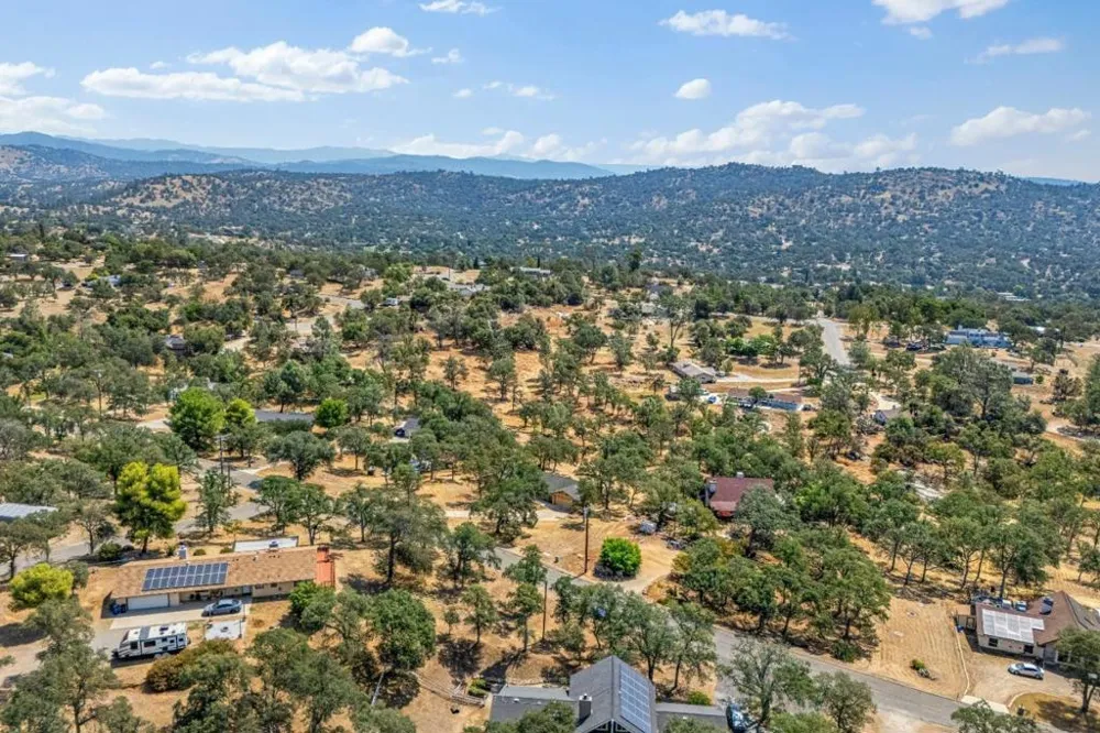 30159 Horseshoe Drive Coarsegold, CA 93614