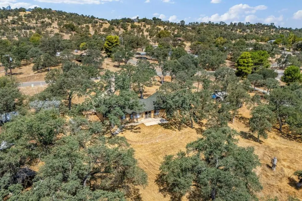 30159 Horseshoe Drive Coarsegold, CA 93614