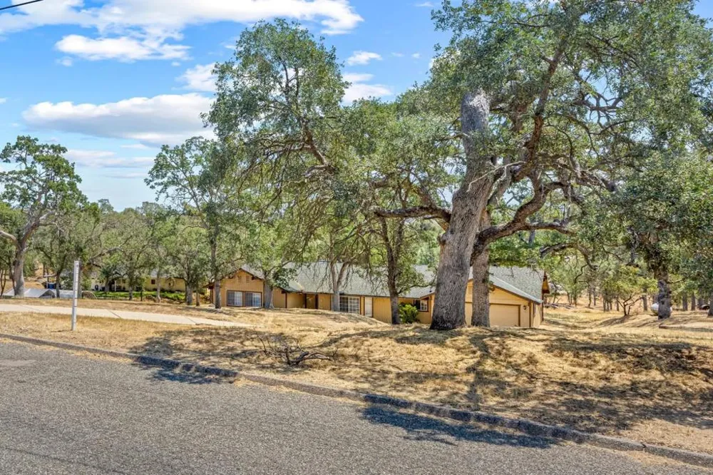 30159 Horseshoe Drive Coarsegold, CA 93614