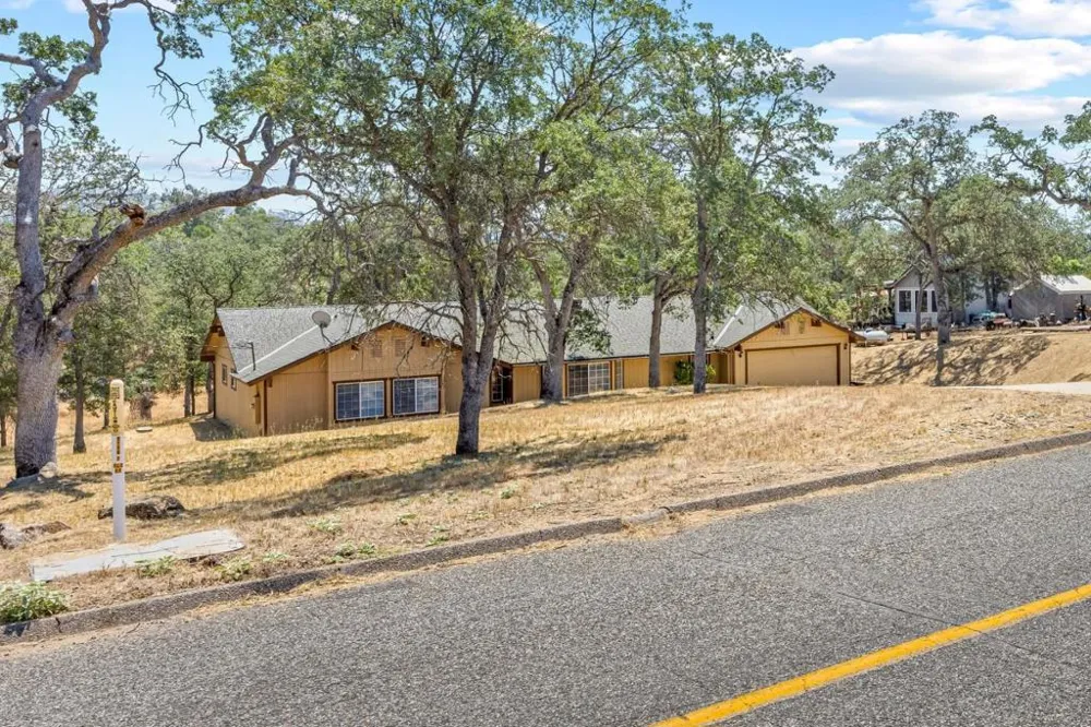 30159 Horseshoe Drive Coarsegold, CA 93614