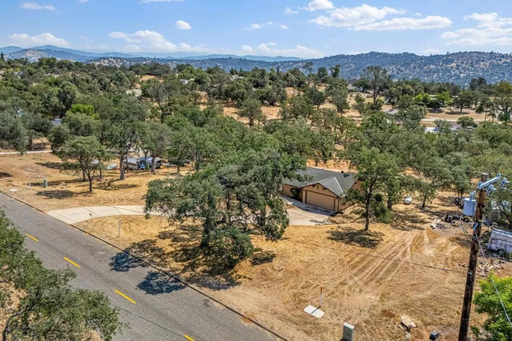 30159 Horseshoe Drive Coarsegold, CA 93614