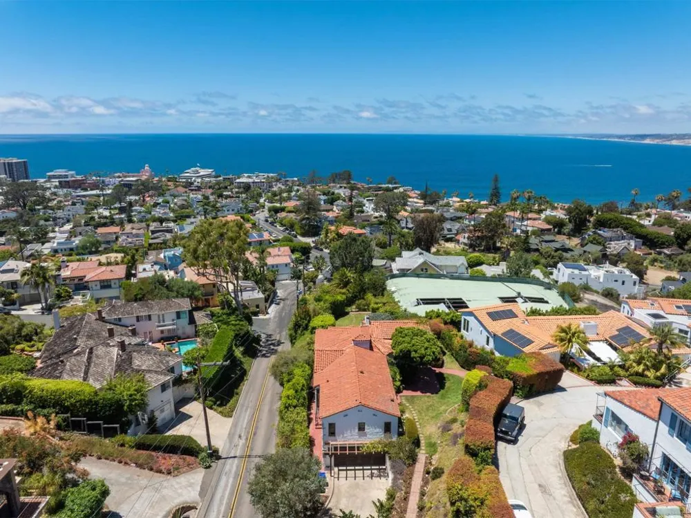 1406 La Jolla Knoll La Jolla, CA 92037