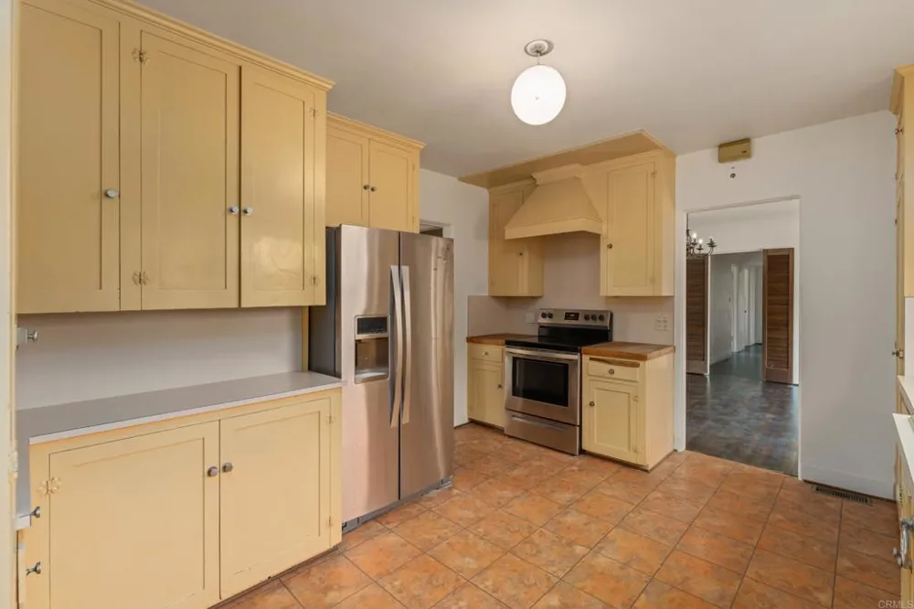 1406 La Jolla Knoll La Jolla, CA 92037