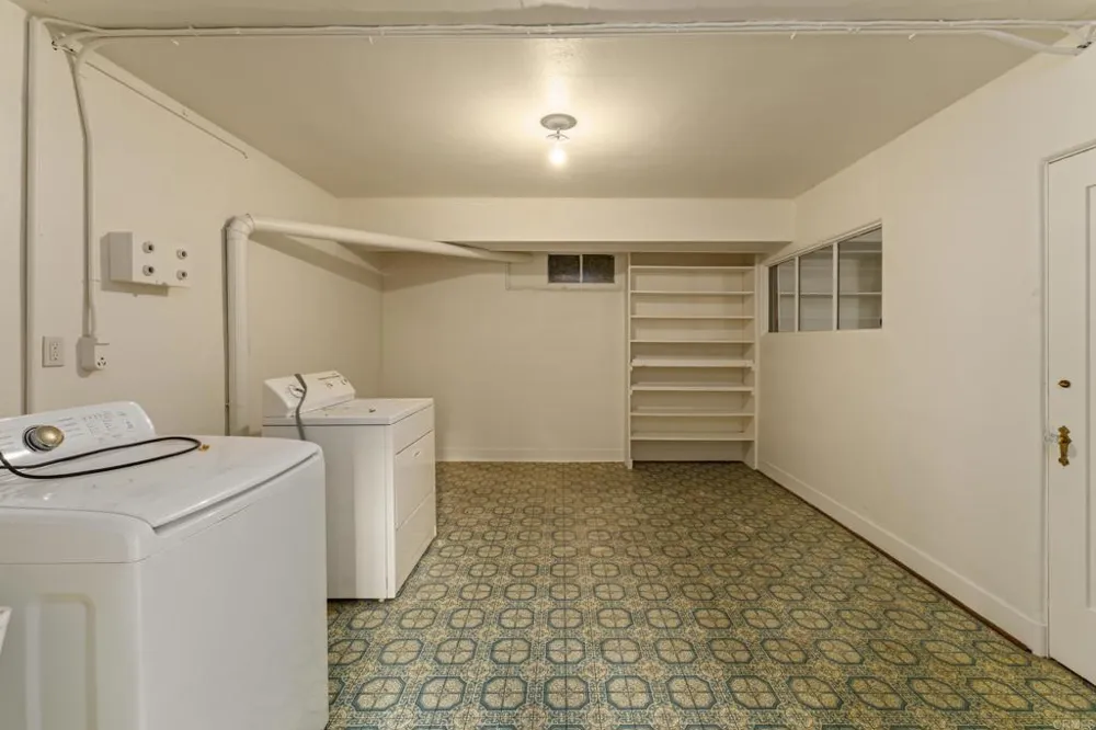 1406 La Jolla Knoll La Jolla, CA 92037