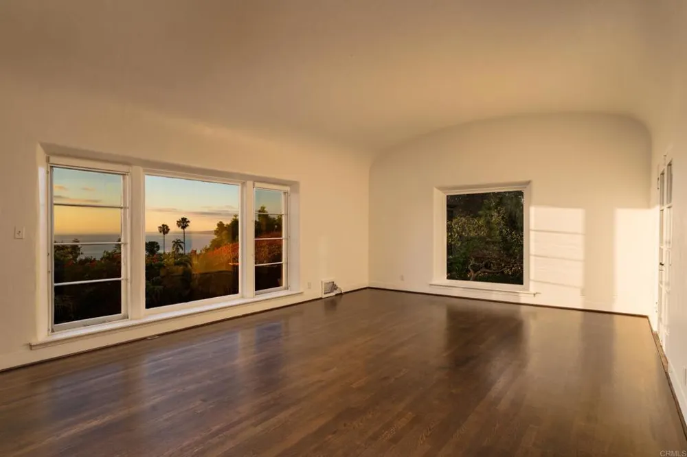 1406 La Jolla Knoll La Jolla, CA 92037