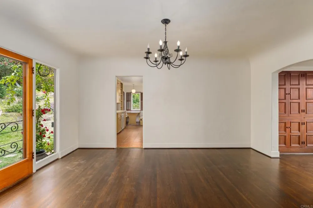 1406 La Jolla Knoll La Jolla, CA 92037