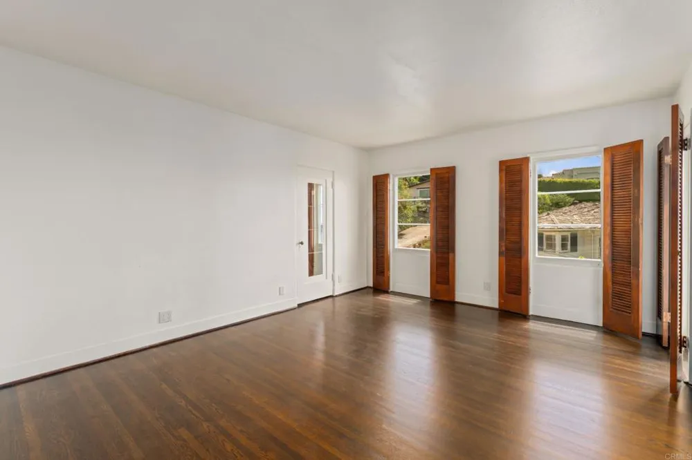 1406 La Jolla Knoll La Jolla, CA 92037