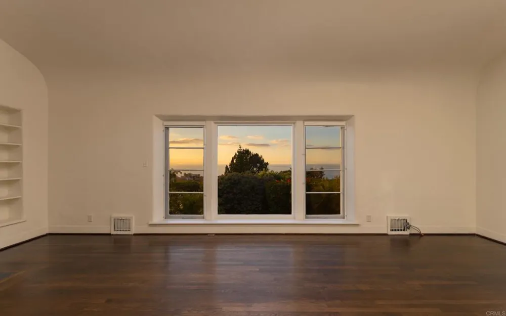 1406 La Jolla Knoll La Jolla, CA 92037