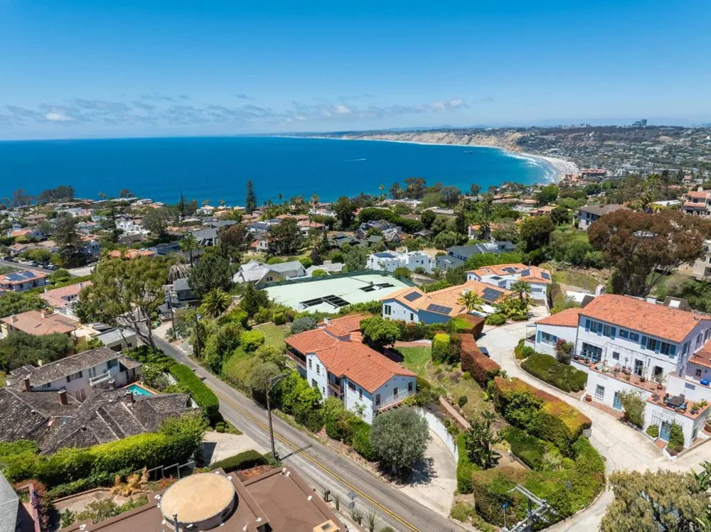 1406 La Jolla Knoll La Jolla, CA 92037