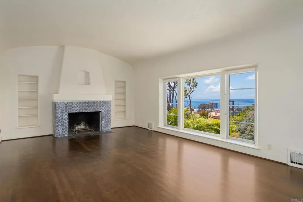 1406 La Jolla Knoll La Jolla, CA 92037