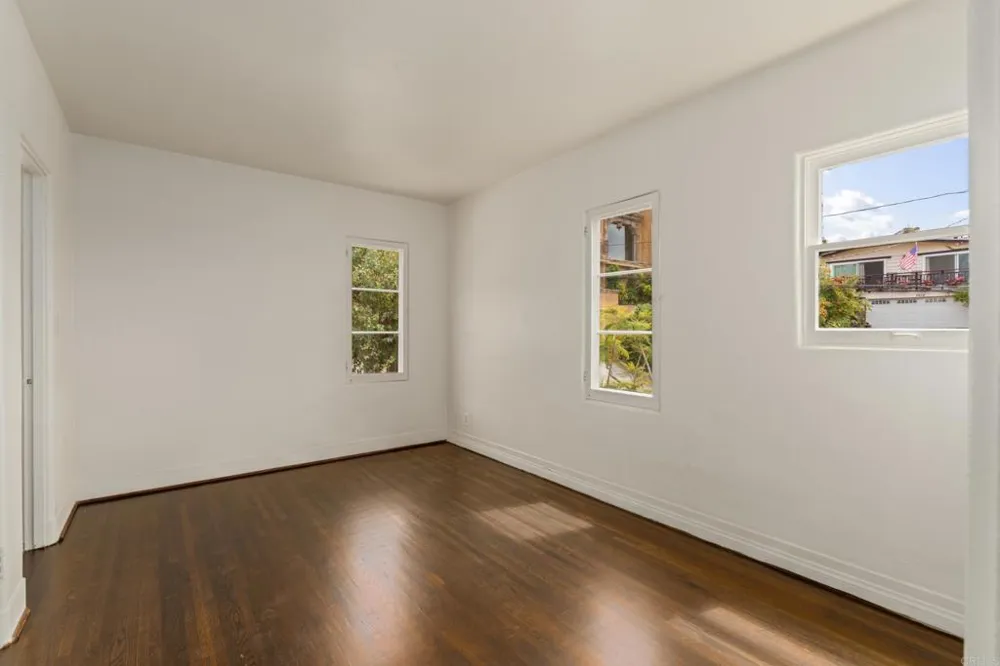 1406 La Jolla Knoll La Jolla, CA 92037
