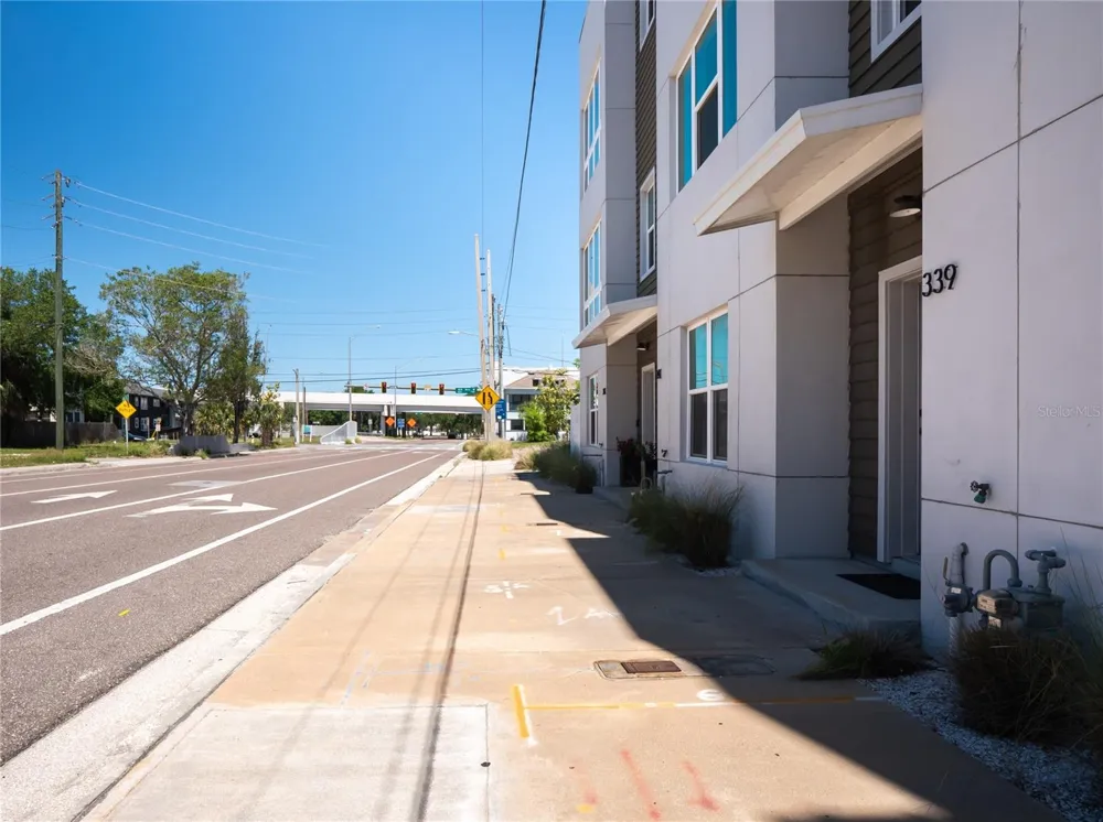 339 8TH STREET St Petersburg, FL 33701