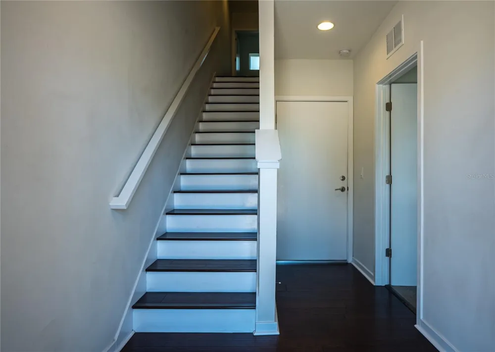 339 8TH STREET St Petersburg, FL 33701
