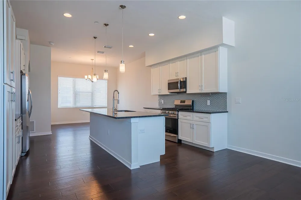 339 8TH STREET St Petersburg, FL 33701