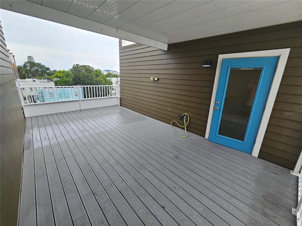 339 8TH STREET St Petersburg, FL 33701