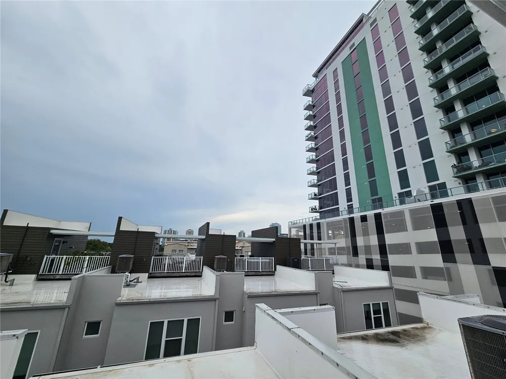 339 8TH STREET St Petersburg, FL 33701