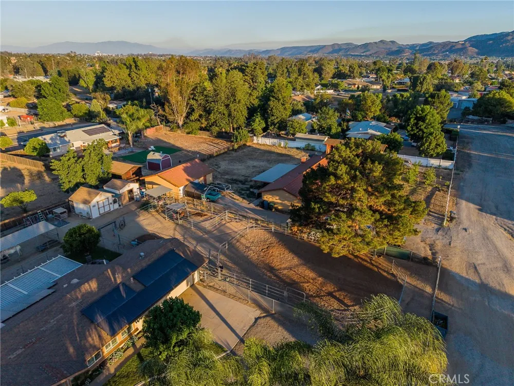 34920 Cameron Lane Wildomar, CA 92595