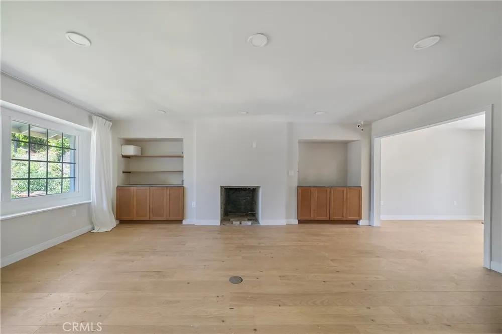 23674 Bower Cascade Diamond Bar, CA 91765