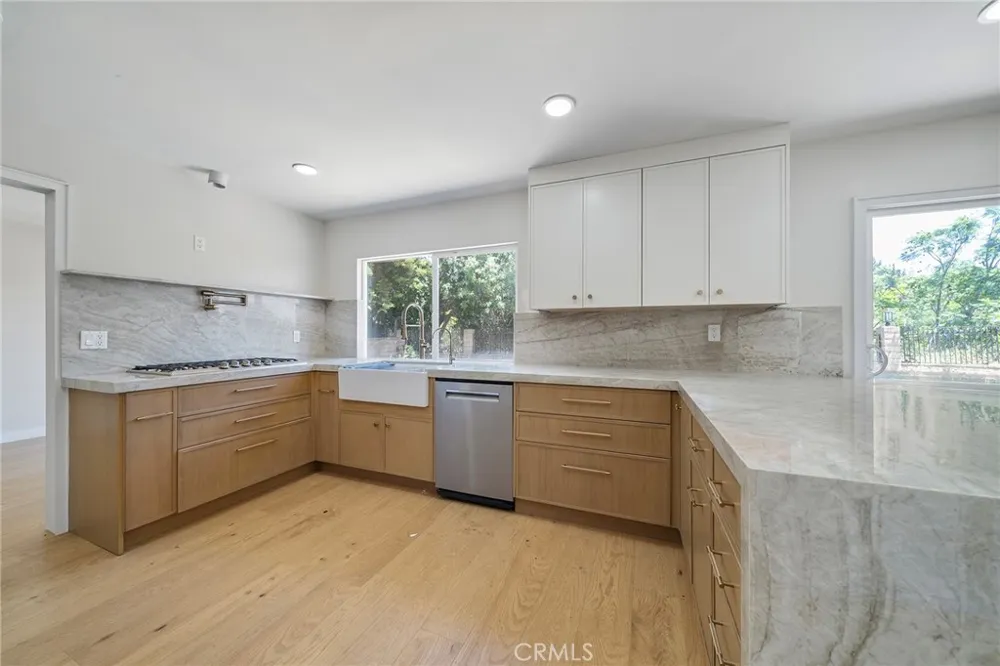 23674 Bower Cascade Diamond Bar, CA 91765